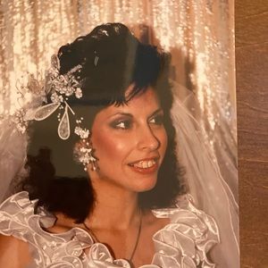 Vintage Pearl Headband Bridal Veil by T & G: EUC: FREE WITH BRIDAL DRESS😍